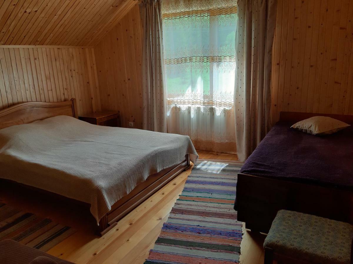 Wooddream Hotell Volovets Exteriör bild